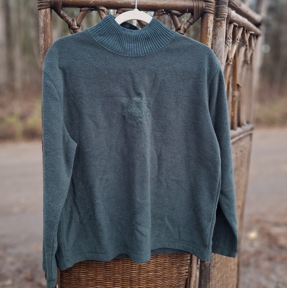 Vintage 90s Woman's Green Sweater